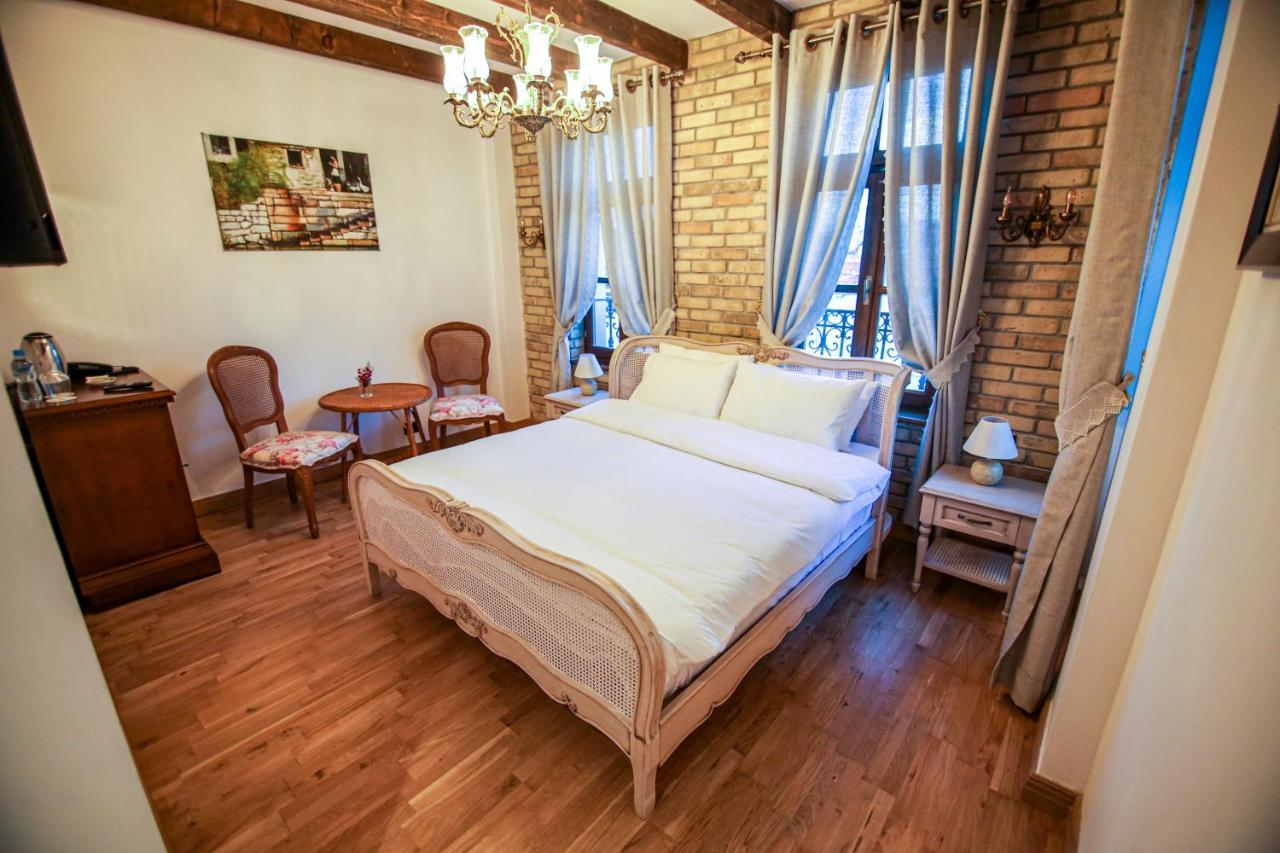 Vila Sonnet Hotel Korça Kültér fotó